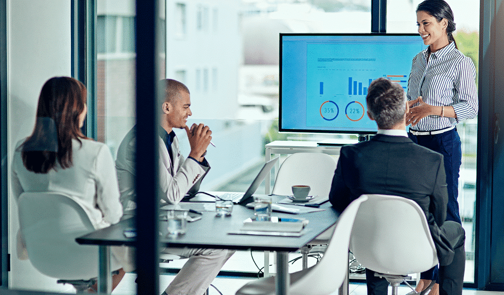 Tableau de bord d'intelligence commerciale pour piloter le développement des ventes